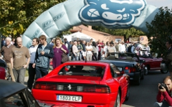 Lujo, exclusividad y piezas de coleccionista en el I Encuentro de coches clásicos de San Agustín