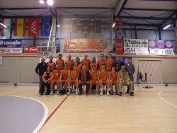 El club de baloncesto presenta oficialmente a toda su armada para la temporada 2011/2012
