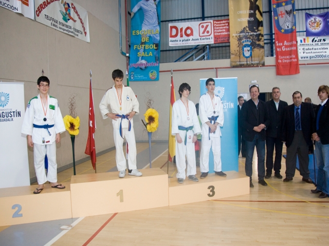 San Agustín acogió a más de 200 judokas que participaron en el Campeonato de Madrid