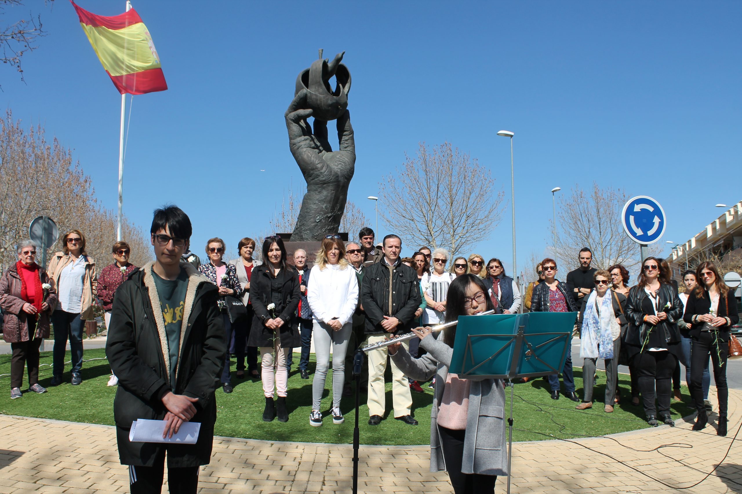DE LA MANO DE SUS JÓVENES, SAN AGUSTÍN RECUERDA A LAS VÍCTIMAS DEL 11M