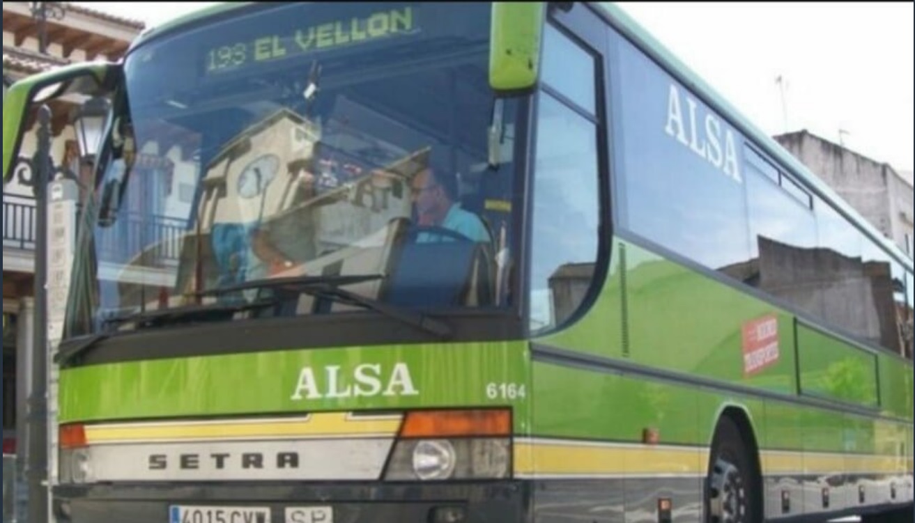 LA COMUNIDAD REFUERZA LAS LÍNEAS DE TRANSPORTES 191 y 193 POR SAN AGUSTÍN
