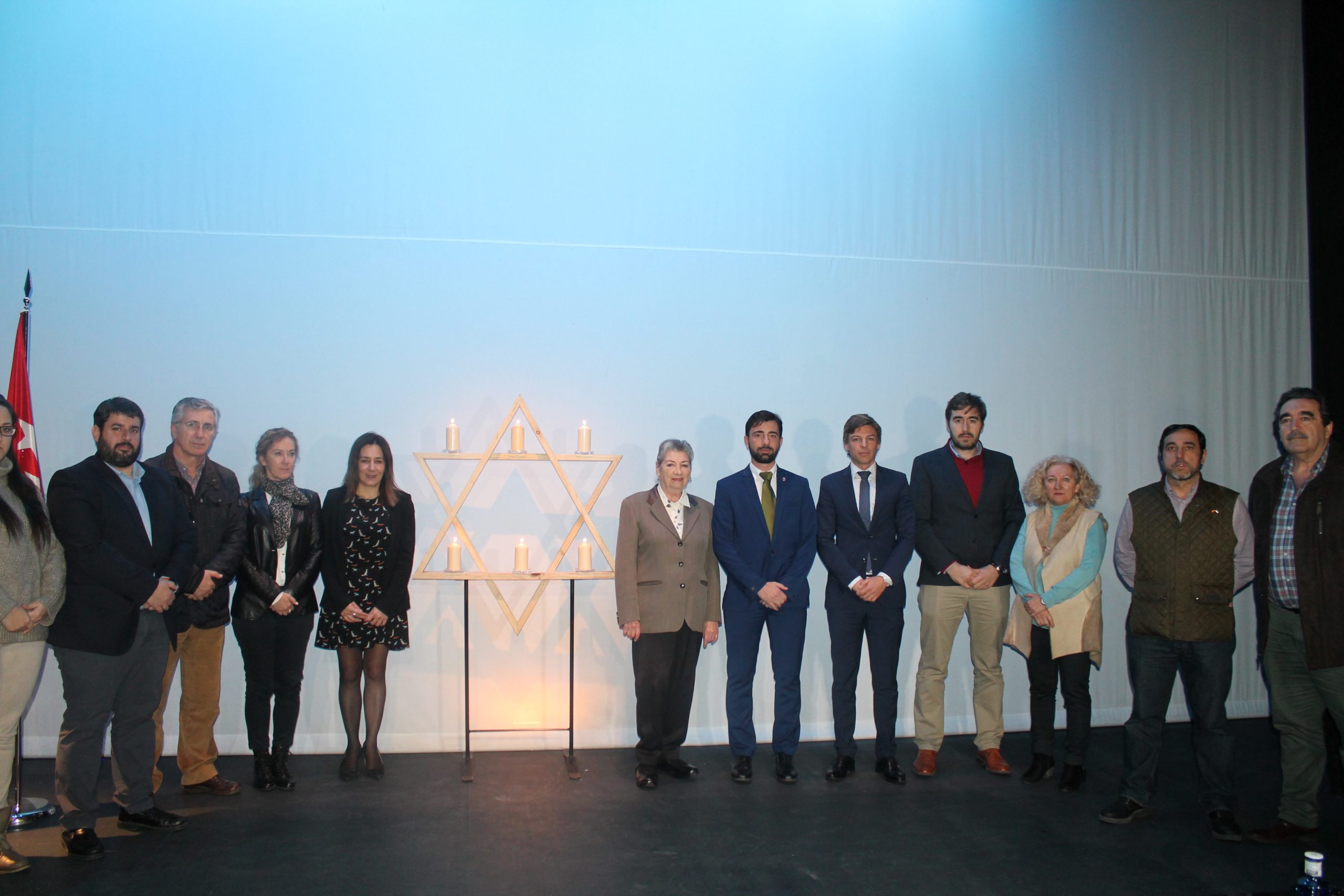 ACTO EN RECUERDO DE LAS VÍCTIMAS DEL HOLOCAUSTO Y LA PREVENCIÓN DE LOS CRÍMENES CONTRA LA HUMANIDAD
