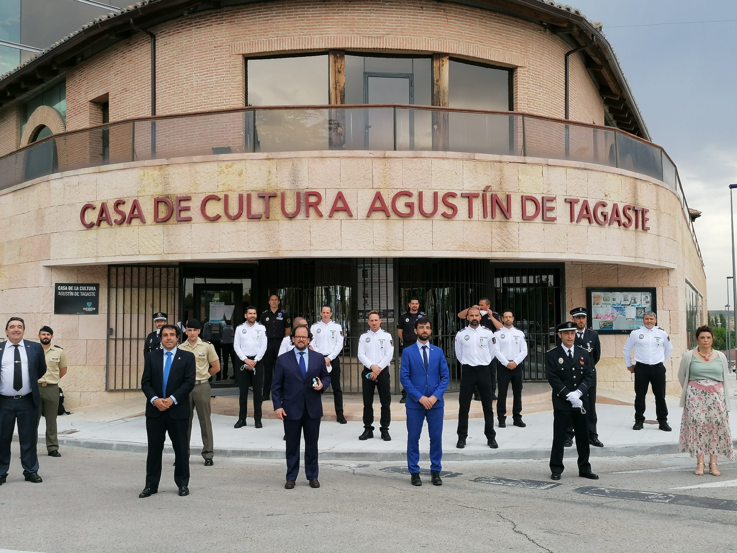 LA POLICÍA LOCAL DE SAN AGUSTÍN CELEBRA SU FESTIVIDAD DE UNA MANERA MUY ESPECIAL